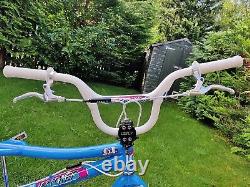 2000 GT PRO PERFORMER USA Old School BMX Bike Bicycle Retro Freestyler Mid skool