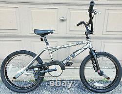 2001 DYNO Zone Mid New School BMX Bicycle Chrome GT Old Bike Freestyle Jumping