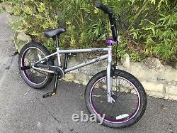 BMX Mongoose Stunt Bike Old School Superbe condition