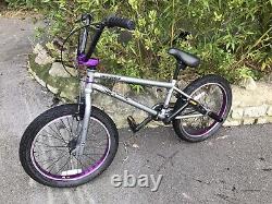 BMX Mongoose Stunt Bike Old School Superbe condition