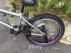 BMX Mongoose Stunt Bike Old School Superbe condition