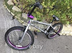 BMX Mongoose Stunt Bike Old School Superbe condition