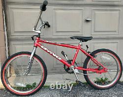 DYNO VFR Old Mid School BMX Freestyle Bike Chrome Red Black NewTires 94 95 90s