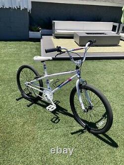 GT 24 cruiser Bmx Bike W Old School 1987 Gt Performer Decals