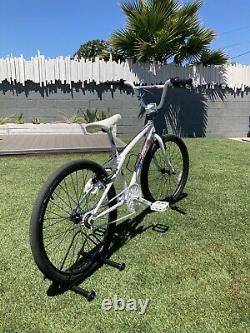 GT 24 cruiser Bmx Bike W Old School 1987 Gt Performer Decals