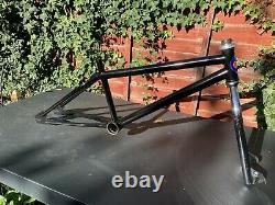 GT Pro Series 1986 Old School BMX Frame & Chrome Forks Mach 1 Interceptor