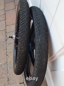 Genuine Skyway Tuff II 2 Wheels & Tyres Bmx Retro Old School Mag