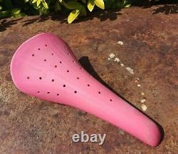 Hot Pink Old School Bmx Ariake Aero Jaguar Shotgun 2 Seat. Vintage 80s Saddle