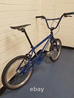 Mid/Old School Diamond back Bmx. New wheels