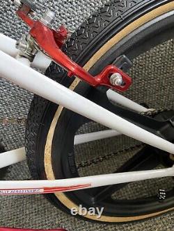 Mitsubishi Comp ST Freestyle Tyres Old School BMX Vintage 1980s skyway haro