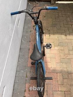 Mongoose BMX Bike Unisex With Lots Of Stock Parts Old School Bike