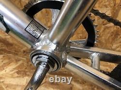 Mosh BMX, Aluminium Frame, Giant Bicycles, old school, mid school, Retro