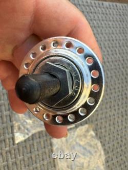 NOS Suzue Old School BMX Sealed Bearing Hubs Silver 1984 Dated