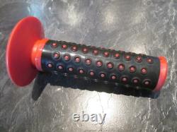 OAKLEY B-1B BMX GRIPS OLD SCHOOL BMX OAKLEY B-1B COPY BMX GRIPS RED ORIGINAL 80s