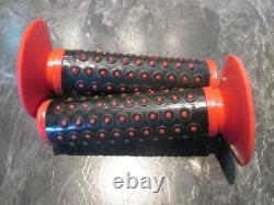 OAKLEY B-1B BMX GRIPS OLD SCHOOL BMX OAKLEY B-1B COPY BMX GRIPS RED ORIGINAL 80s