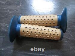 OAKLEY B-1B BMX GRIPS OLD SCHOOL BMX OAKLEY COPY BMX GRIPS BLUE ORIGINAL 80s