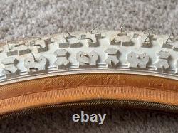 OLD SCHOOL BMX GT FREESTYLE TYRE, 20 x 1.75 WHITE, NOS 80s ITEM