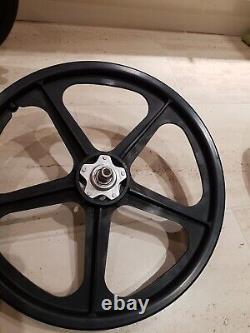 OLD SCHOOL BMX ORIGINAL ALLOY HUB SKYWAY TUFF WHEELS 1980s