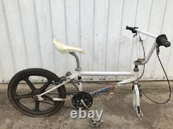 OLD SCHOOL VINTAGE BMX 1984 SKYWAY TA FRAME, FORKS & HEADSET and mags WHITE