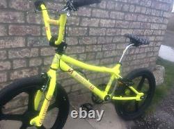 Old /Mid school bmx. 1998/99 GT pro performer dayglo yellow all gt parts