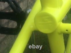 Old /Mid school bmx. 1998/99 GT pro performer dayglo yellow all gt parts