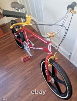 Old School BMX. 80s bmx, 1978/79 Redline Proline in stunning red, superb condtion