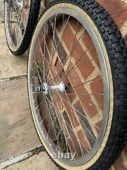 Old School BMX. Araya 24 X 1.75 Suzue Hubs Cheng Shin Tyres Nice! Cruiser 1980s