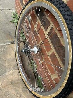 Old School BMX. Araya 24 X 1.75 Suzue Hubs Cheng Shin Tyres Nice! Cruiser 1980s