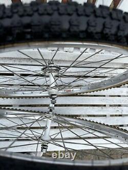 Old School BMX Araya 24 X 1.75 Wheel Set Suzue Hubs Cheng shin Tyres 1980's Nice