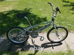 Old School Bmx 1994 Haro Shredder Frame Fork Bars Freestyle Flatland Master