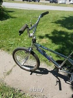 Old School Bmx 1994 Haro Shredder Frame Fork Bars Freestyle Flatland Master