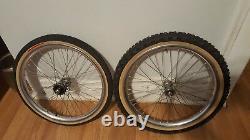 Old School Bmx Araya Aero Rims Suzue Sealed Hubs 20 X 1.75 Silver Vintage Rare