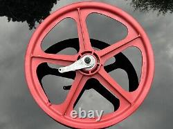 Old School Bmx Re-issue Coaster Brake 20 Skyway Tuff Mag Wheels In Red