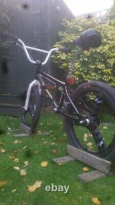 Old mid new school bmx. Mag wheels 20 inch