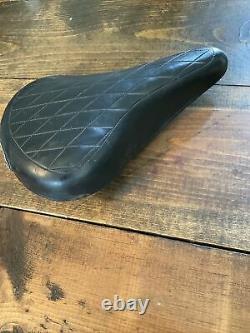 Rare Old School Mongoose Motomag Badged Seat 70-80s Bmx Decoster Supergoose