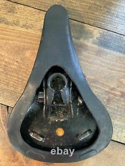 Rare Old School Mongoose Motomag Badged Seat 70-80s Bmx Decoster Supergoose