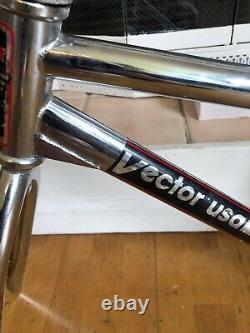 Stunning 1985 Vector Victory III 20 frameset and bars Old School BMX