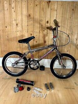 Universal' Piranha 1990 Old school BMX Bike with all Original Components