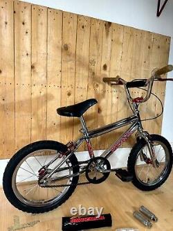 Universal' Piranha 1990 Old school BMX Bike with all Original Components