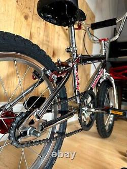 Universal' Piranha 1990 Old school BMX Bike with all Original Components