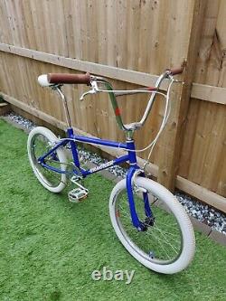 Universal Super tracker Resto mod, Old school BMX Bike