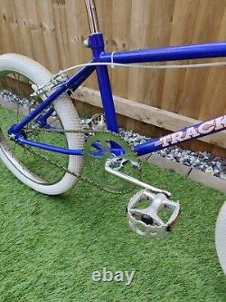 Universal Super tracker Resto mod, Old school BMX Bike