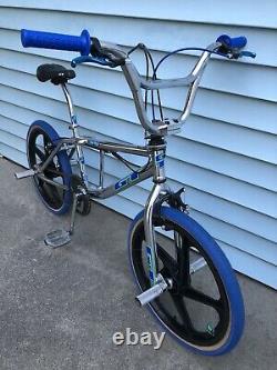 Vintage GT Vertigo Bmx Old School Freestyle Bike Chrome Dyno Bicycle 26T Pegs
