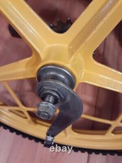 Vtg Mongoose Motomag 11's BMX wheel Set/Rims & Tires, Bendix Coaster, Oldschool