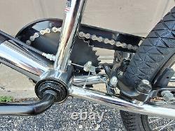 2001 Dyno Zone MID New School Bmx Bicycle Chrome Gt Vieux Vélo Freestyle Jumping