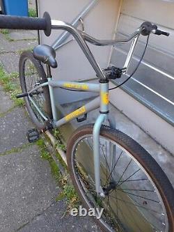 29 Wheelie Bike Ammaco Dirt Skid Old School Une Seule Vitesse Big Bmx Utilisé