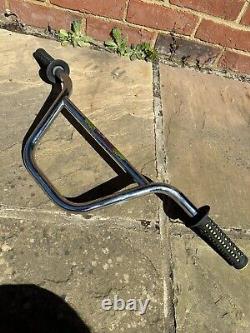 Anciens guidons BMX GT Gen1 avec poignées Ame Unitron authentiques des années 80 survivant