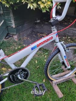 BMX Ammaco old school. Roues en alliage.