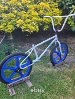 Cadre, fourches et guidons BMX Mongoose NewithOld School