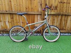 Concept Purple Haze Freestyle BMX. Années 90, École intermédiaire. Reconstruit RÉTRO, Mad Frank.